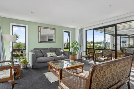 Photo of property in 34 Gimson Street, Solway, Masterton, 5810