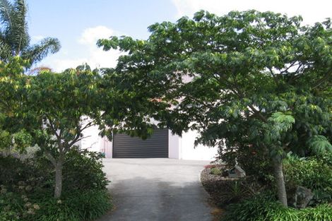 Photo of property in 14 Sailfish Drive, West Harbour, Auckland, 0618