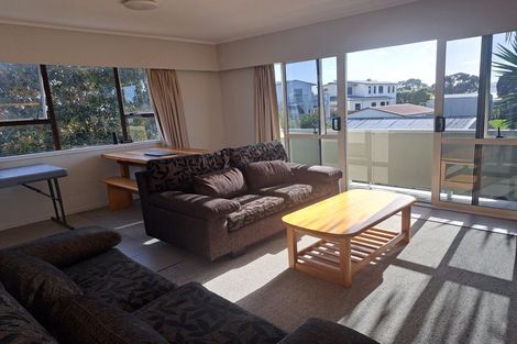 Photo of property in 8 Finch Street, One Tree Point, 0118