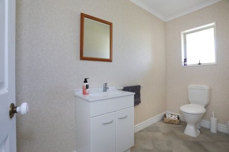 Photo of property in 5a Carthew Street, Feilding, 4702