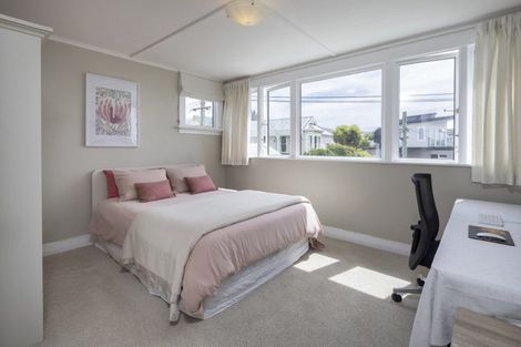 Photo of property in 18 Kilgour Street, Roslyn, Dunedin, 9010