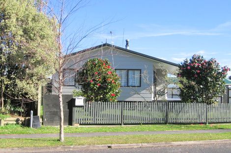 Photo of property in 9 Pringle Place, Nawton, Hamilton, 3200