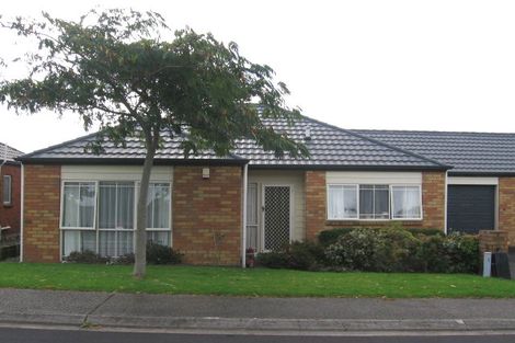 Photo of property in 14 Kilmarnock Avenue, Ranui, Auckland, 0612