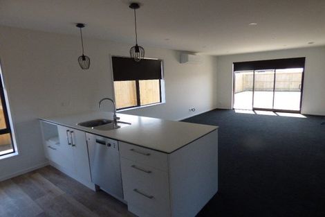 Photo of property in 10 Tara Crescent, Woodend, 7610