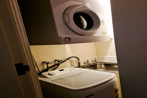 Photo of property in Olympus Flats, 1/280 Oriental Parade, Oriental Bay, Wellington, 6011