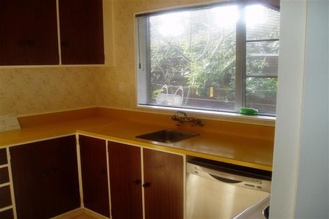 Photo of property in 18a Wai-iti Crescent, Woburn, Lower Hutt, 5010