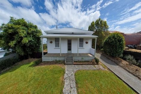 Photo of property in 2 Bridge Street, Eketahuna, 4900