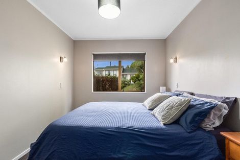 Photo of property in 11 Picketboat Lane, Whitby, Porirua, 5024