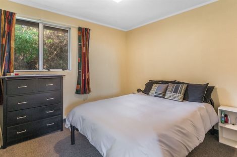 Photo of property in 18 Toporoa View, Ascot Park, Porirua, 5024