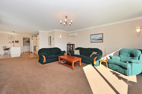 Photo of property in 6 Tussock Place, Stoke, Nelson, 7011