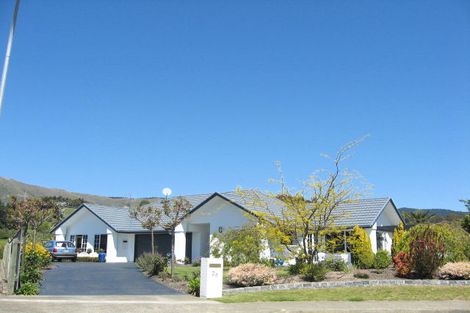 Photo of property in 25 Trolove Place, Stoke, Nelson, 7011