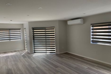 Photo of property in 9c Jillteresa Crescent, Half Moon Bay, Auckland, 2012