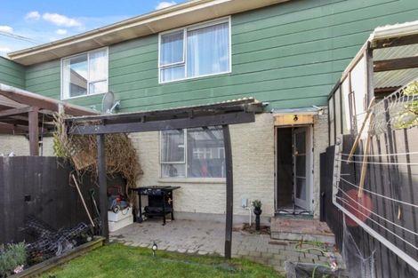 Photo of property in 2/19 Hargest Crescent, Sydenham, Christchurch, 8023