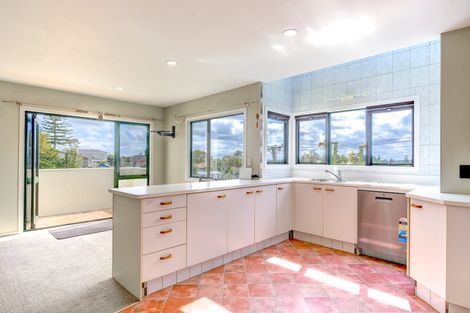 Photo of property in 45 Carey Street, Maeroa, Hamilton, 3200