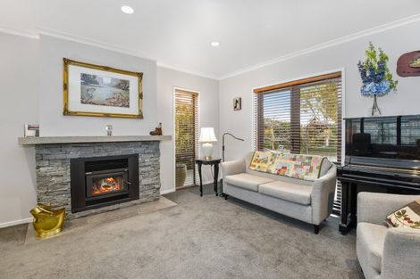 Photo of property in 23 Stonebridge Park Drive, Holdens Bay, Rotorua, 3010