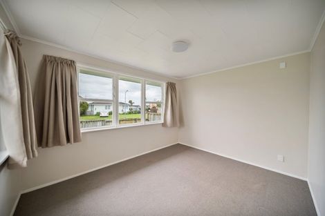 Photo of property in 130 Chichester Drive, Rosehill, Papakura, 2113