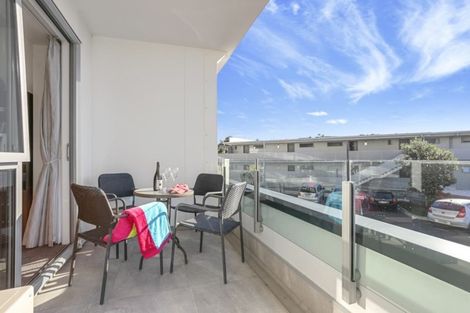 Photo of property in 115/17 Link Crescent, Stanmore Bay, Whangaparaoa, 0932