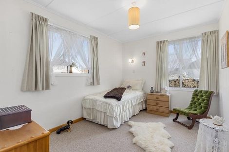 Photo of property in 11 Pilcher Crescent, Naenae, Lower Hutt, 5011