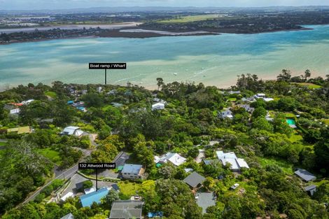 Photo of property in 132 Attwood Road, Paremoremo, Auckland, 0632