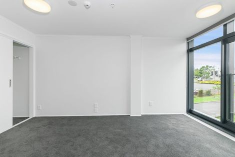 Photo of property in 11e/30 Westward Ho, Glen Eden, Auckland, 0602