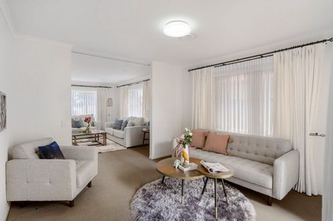 Photo of property in 80 Middlefield Drive, Flat Bush, Auckland, 2016