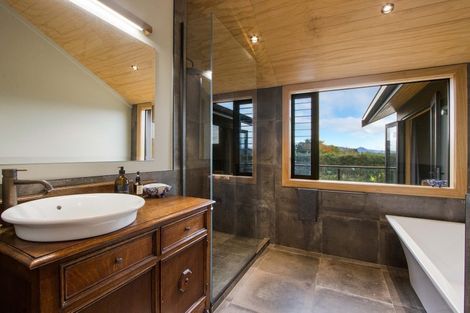 Photo of property in 261b Walker Road East, Aongatete, 3178