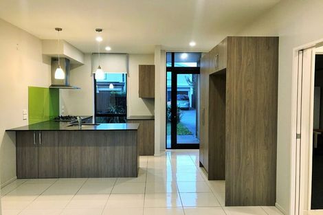 Photo of property in 5 Courage Road, Papakura, 2110