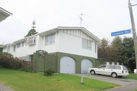 Photo of property in 127 Spinnaker Drive, Whitby, Porirua, 5024