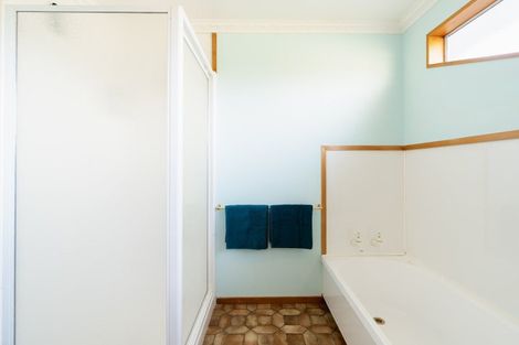 Photo of property in 242 Helensburgh Road, Helensburgh, Dunedin, 9010