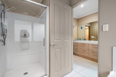 Photo of property in 8 Siemonek Rise, Bethlehem, Tauranga, 3110