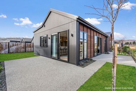 Photo of property in 19 Bragato Way, Cromwell, 9310