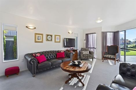 Photo of property in 22 Styx River Place, Spencerville, Christchurch, 8083