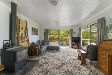 Photo of property in 51 Tirimoana Terrace, Anakiwa, Picton, 7281