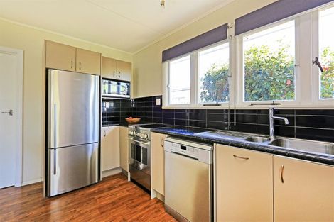 Photo of property in 704 Park Road North, Parkvale, Hastings, 4122