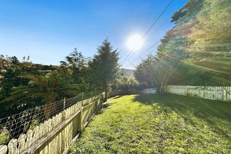 Photo of property in 79 Stokes Valley Road, Stokes Valley, Lower Hutt, 5019