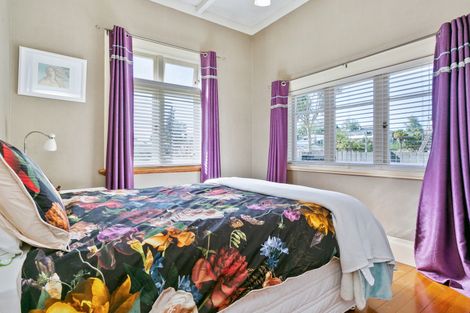 Photo of property in 2 Cook Street, Leamington, Cambridge, 3432