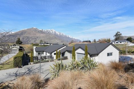 Photo of property in 2 Bridgewell Lane, Lower Shotover, Queenstown, 9371