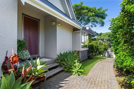 Photo of property in 1c Blackett Crescent, Meadowbank, Auckland, 1072