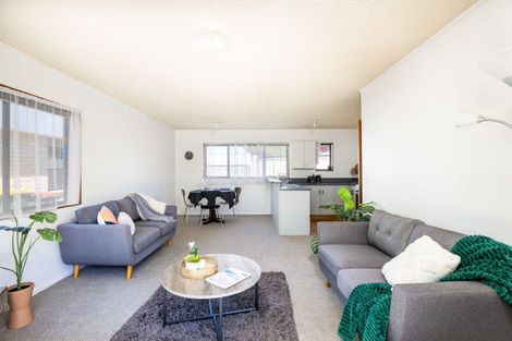 Photo of property in 2/23 Record Street, Fitzroy, New Plymouth, 4312