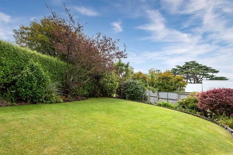 Photo of property in 61 Moncks Spur Road, Redcliffs, Christchurch, 8081