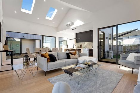 Photo of property in 14 Waka Ama Road, Karaka, Papakura, 2113