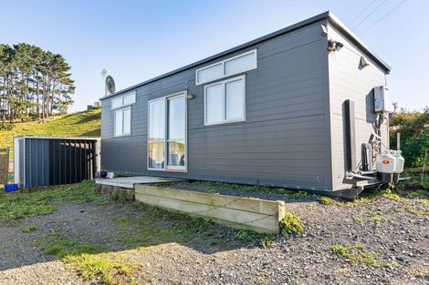 Photo of property in 50 Binns Road, Karioitahi, Waiuku, 2683