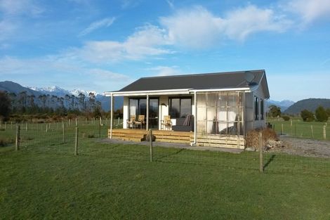 Photo of property in 562 Bird Road, Whataroa, 7886
