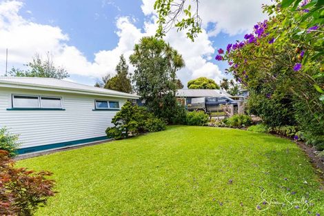 Photo of property in 7 Griffin Road, Maungaturoto, 0520