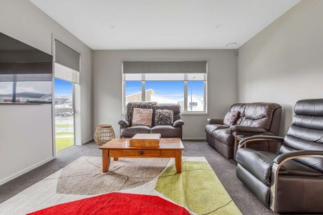 Photo of property in 30 Awatea Drive, Whitianga, 3510