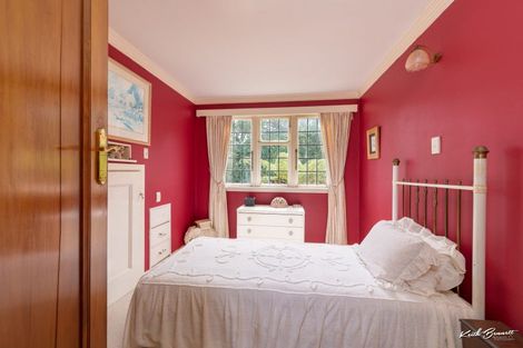 Photo of property in 34 Wainui Road, Waiwhetu, Lower Hutt, 5010