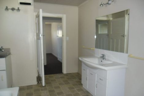 Photo of property in 1/705 Heretaunga Street East, Parkvale, Hastings, 4122