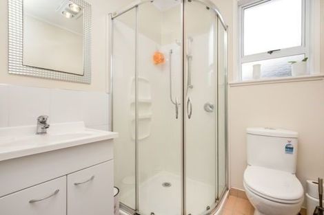 Photo of property in 31 Village Way, Ardmore, Papakura, 2582