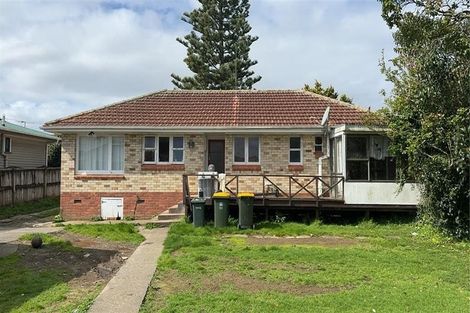 Photo of property in 15 Rogers Road, Manurewa, Auckland, 2102