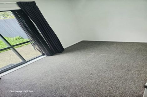 Photo of property in 12 Kevale Place, Manurewa, Auckland, 2102
